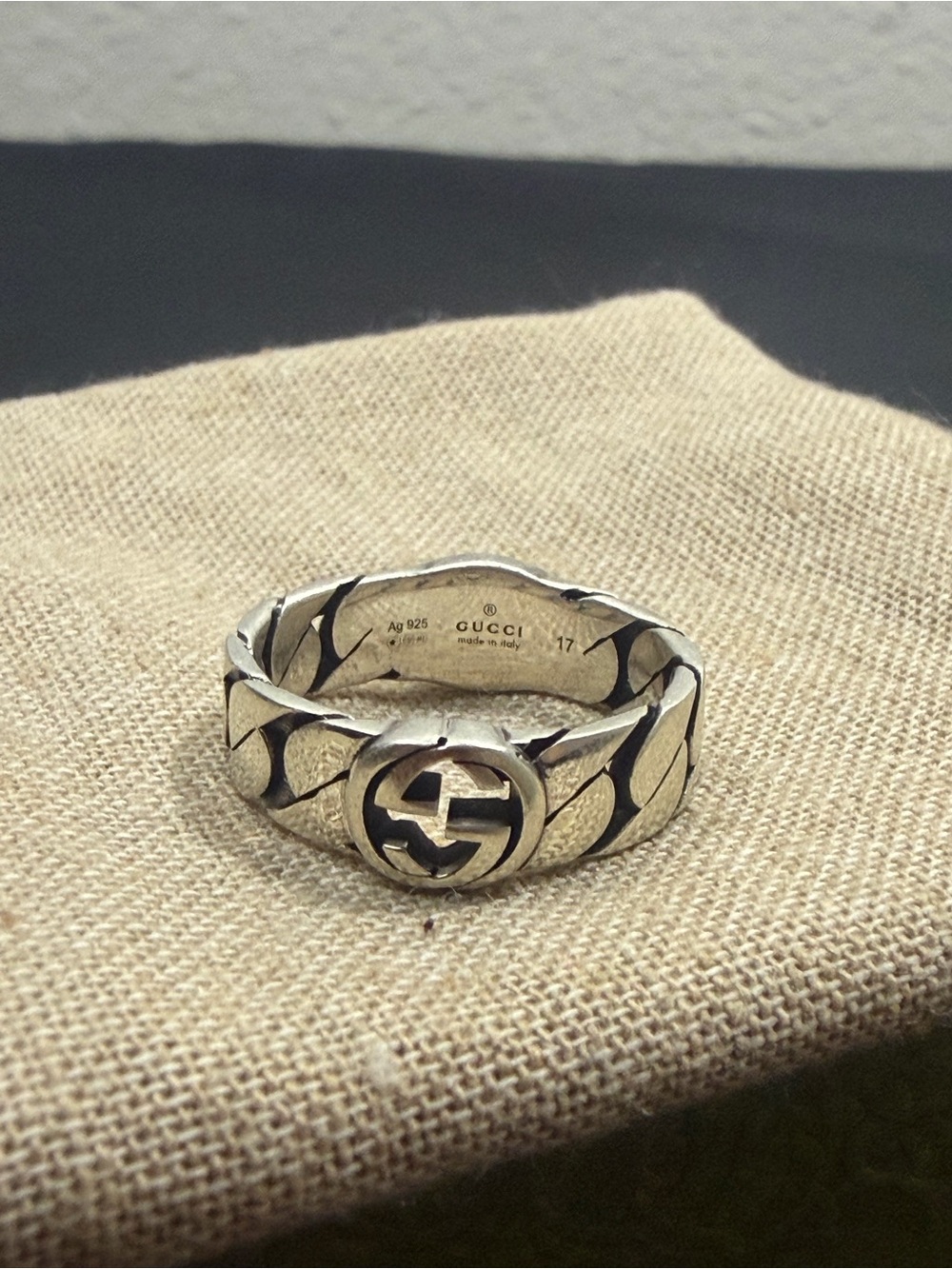 Gucci interlocking G Silver Ring - Picture 3 of 6